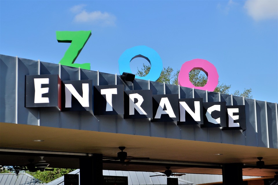 Commercial Building Signs for Zoo Entrance in Wilmington